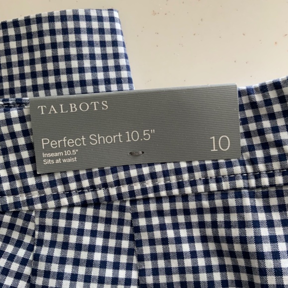 Talbots Ladies Summer Shorts. - Picture 6 of 8